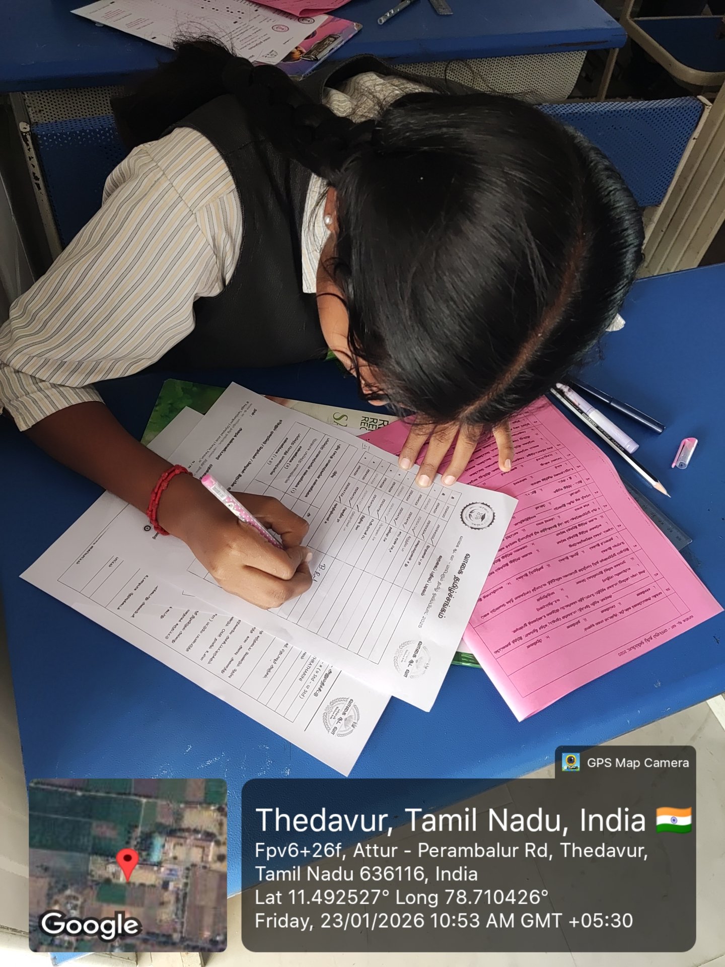 விடைத்தாள்கள் மதிப்பீடு செய்தல்